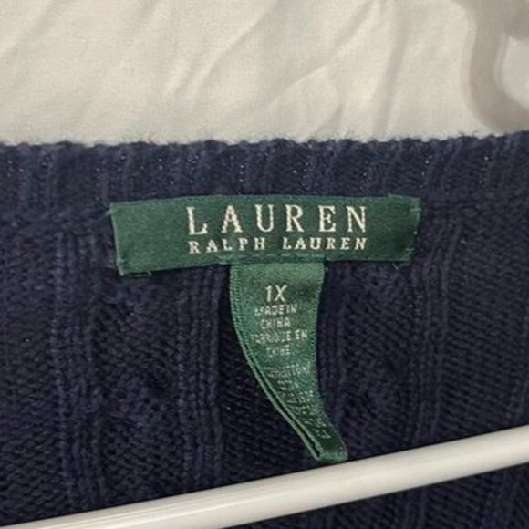 Lauren Ralph Lauren Cable Knit V-Neck Sweater – Navy (Size XL / 1X) - Picture 3 of 7